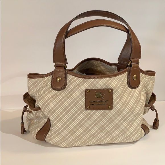 Burberry Shoulder Bag - Picture 3 of 10